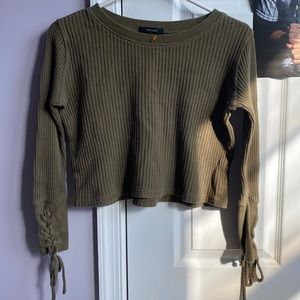 Forever 21 Women’s Small Olive Green Waffle Knit Crop Top Sweater